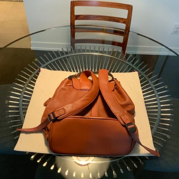 Ted Baker leather backpack - Picture 2 of 3